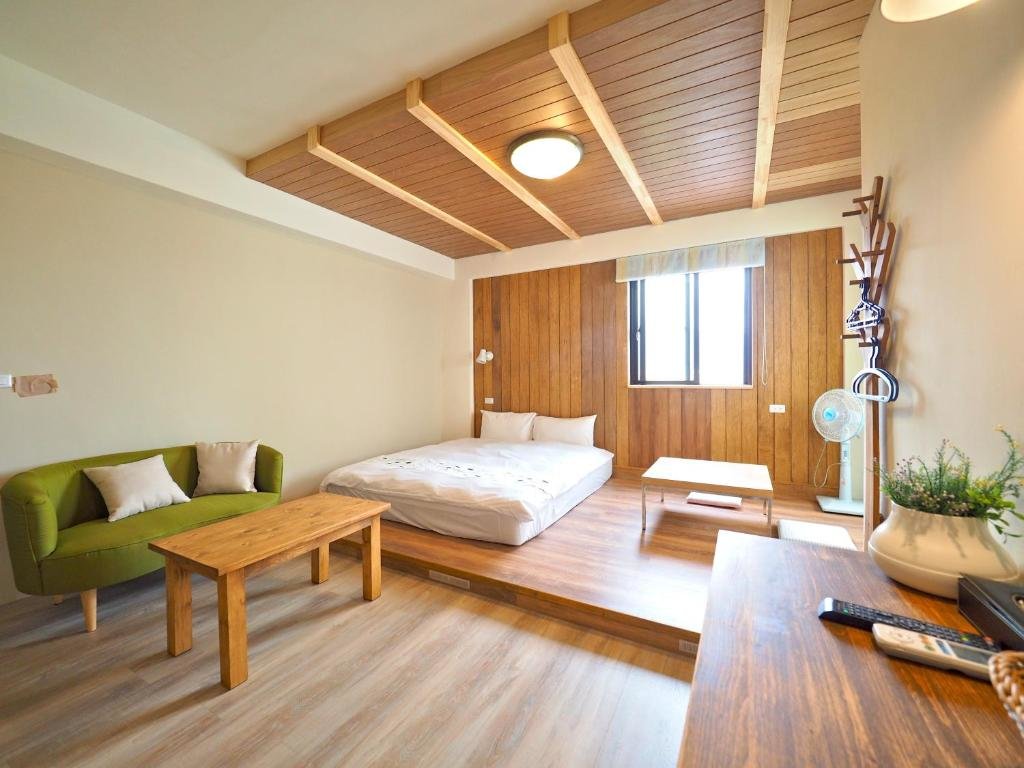 Standard Double room with balcony Hejia B&B