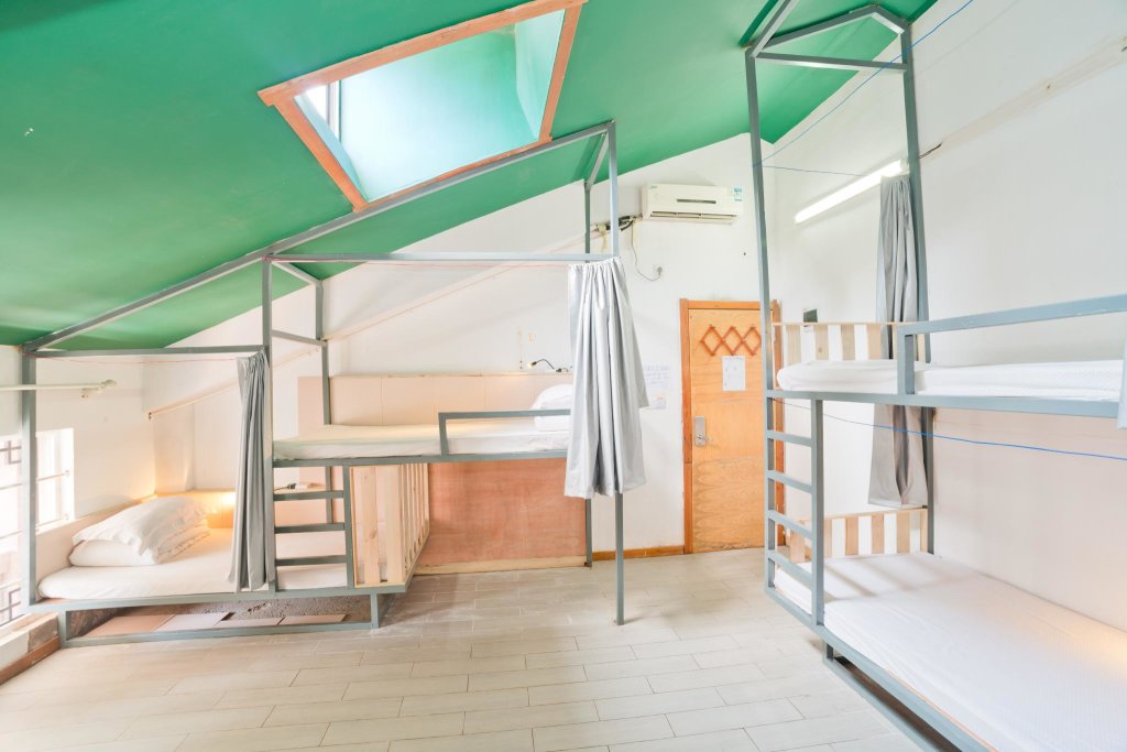 Cama en dormitorio compartido Yangshuo Greenforest Hostel