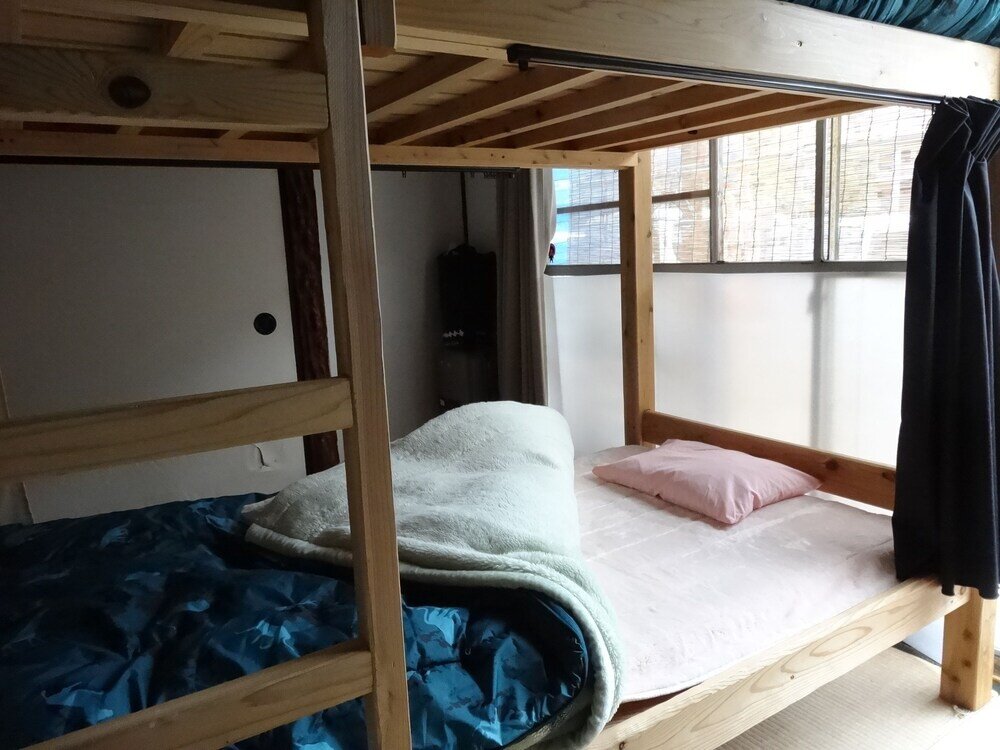 Кровать в общем номере Guesthouse Miso Soup - Hostel