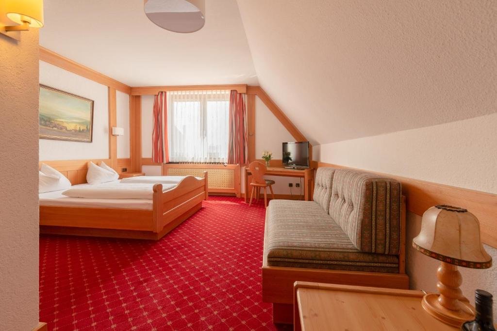 Standard Dreier Zimmer Gasthof & Hotel Goldene Krone
