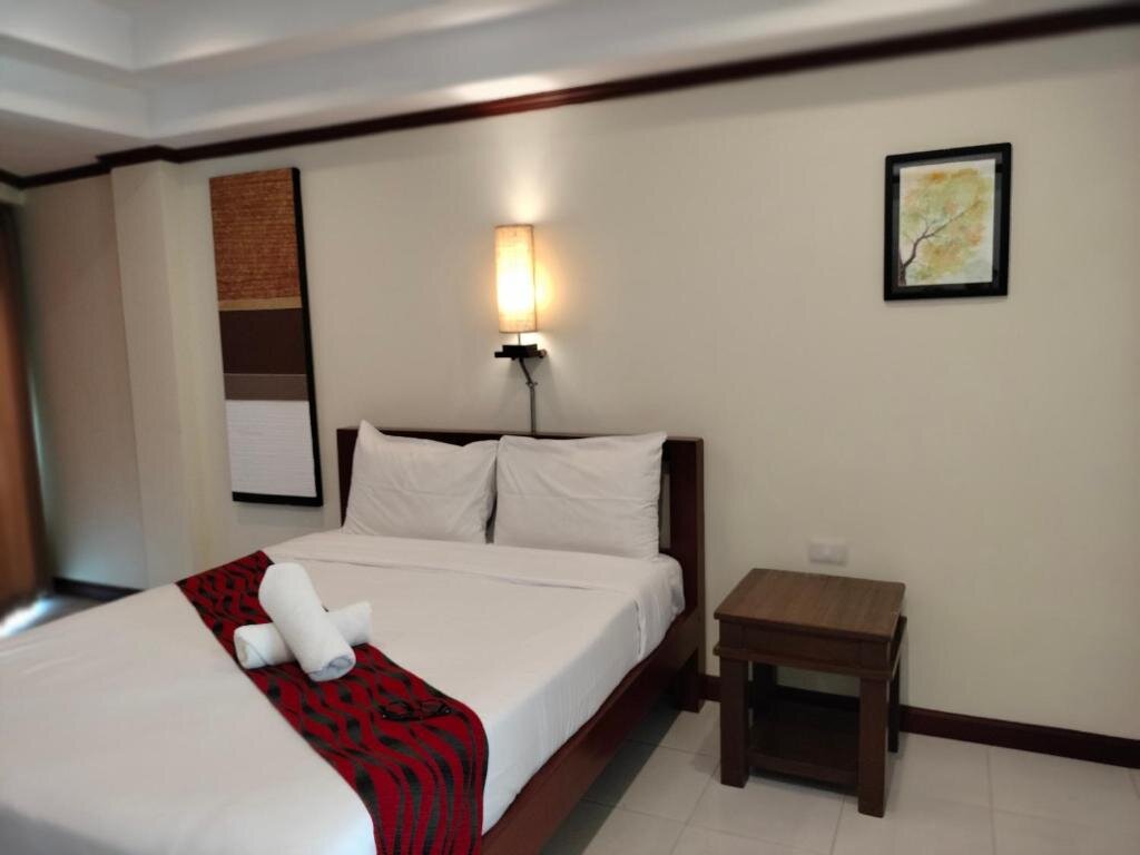 Deluxe room with balcony and with view Khon Kaen Orchid Hotel