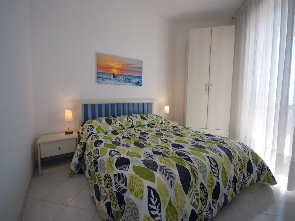 1 Bedroom Apartment with balcony Residenza Bianco Nero