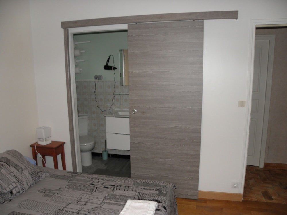 Standard Doppel Zimmer mit Gartenblick La planche pinçon