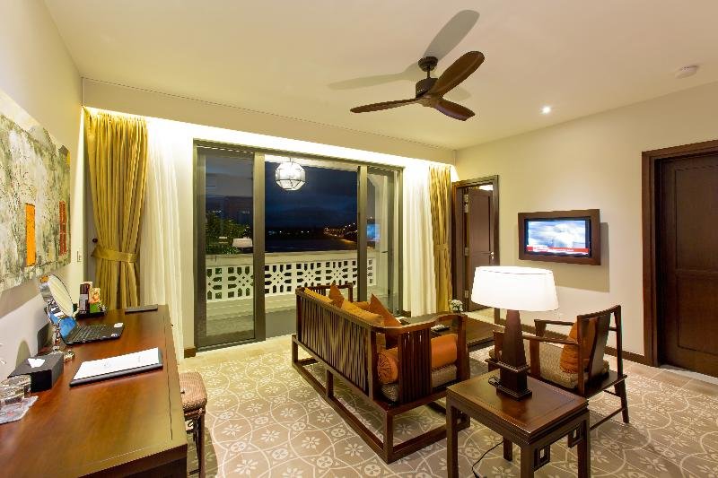 Standard chambre avec balcon RiverTown Hoi An Resort & Spa