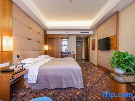 Standard room Wuzhou International Hotel