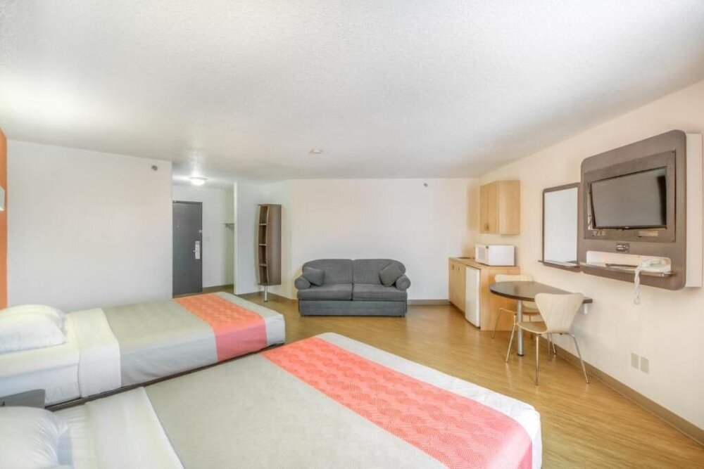 Suite cuádruple De lujo Motel 6-Regina, SK