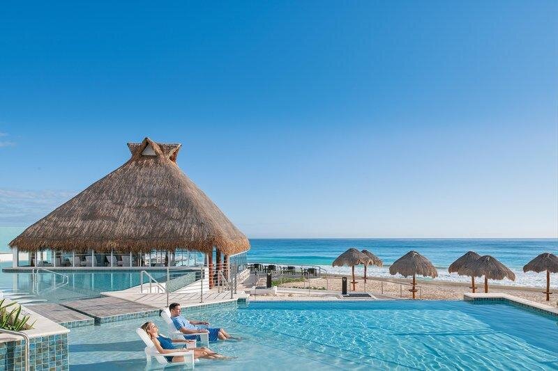 Номер с видом на залив The Westin Resort & Spa Cancun