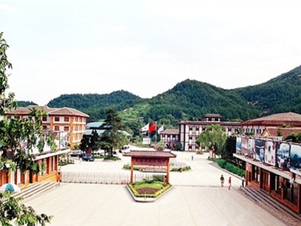 Doppel Suite Jiangxi Tianmu Lushan Hot Spring Resort Area