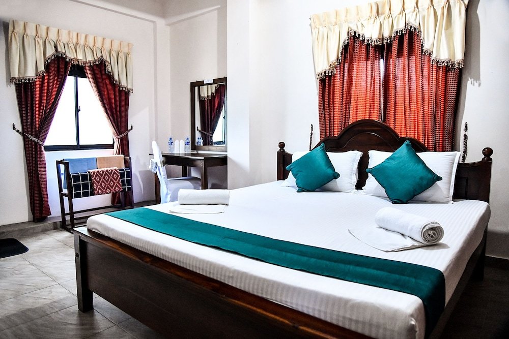 Standard Double room with city view Sri Krishna Bhavan Hotel Hatton