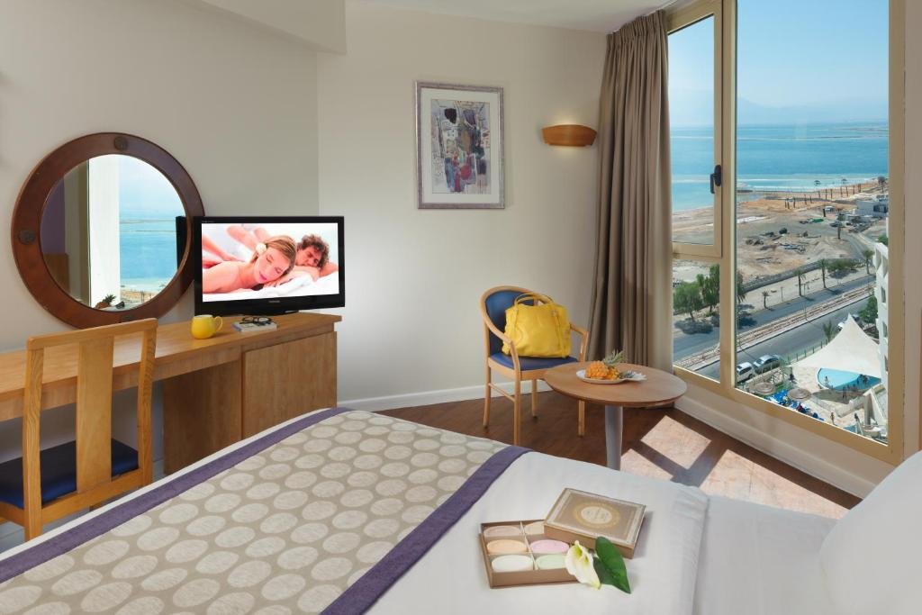 Superior Doppel Zimmer mit Poolblick Leonardo Plaza Hotel Dead Sea