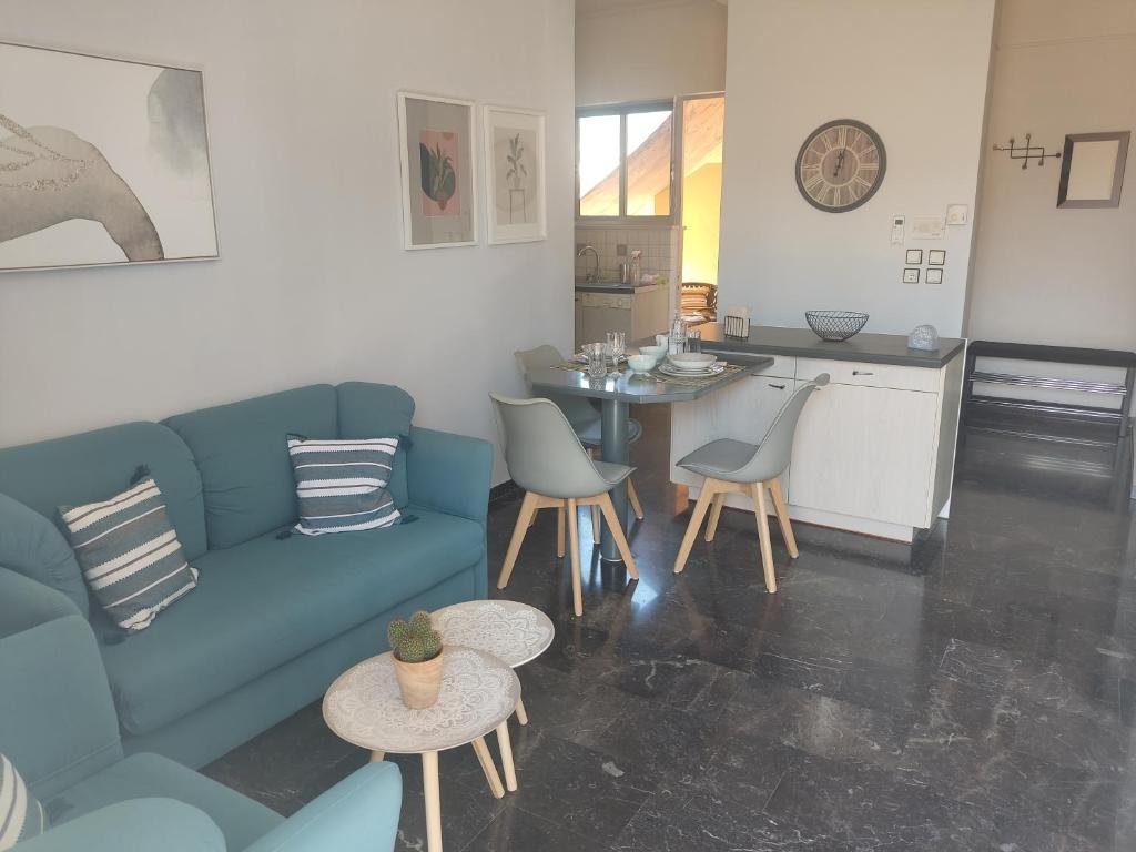 Apartment Amazing apartment in the center of Preveza! The G house