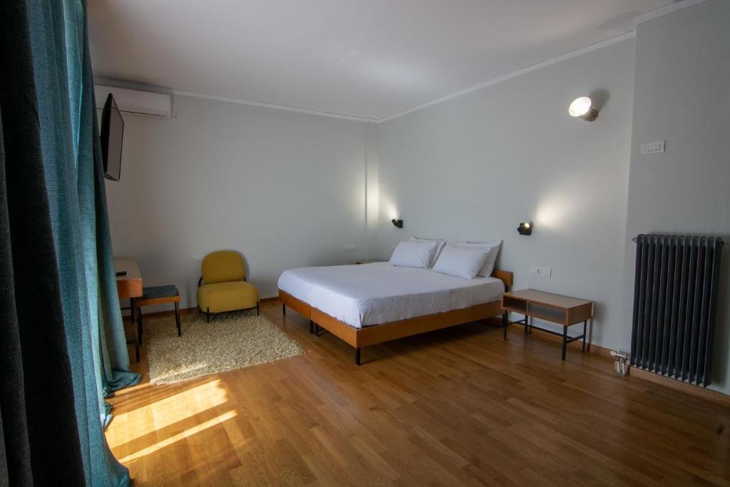 Standard Dreier Zimmer Theoxenia Hotel