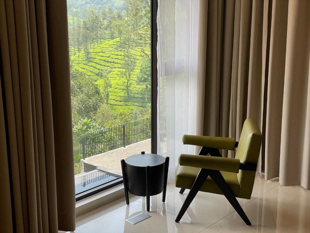 Номер Standard с красивым видом из окна Flora Vythiri Resort