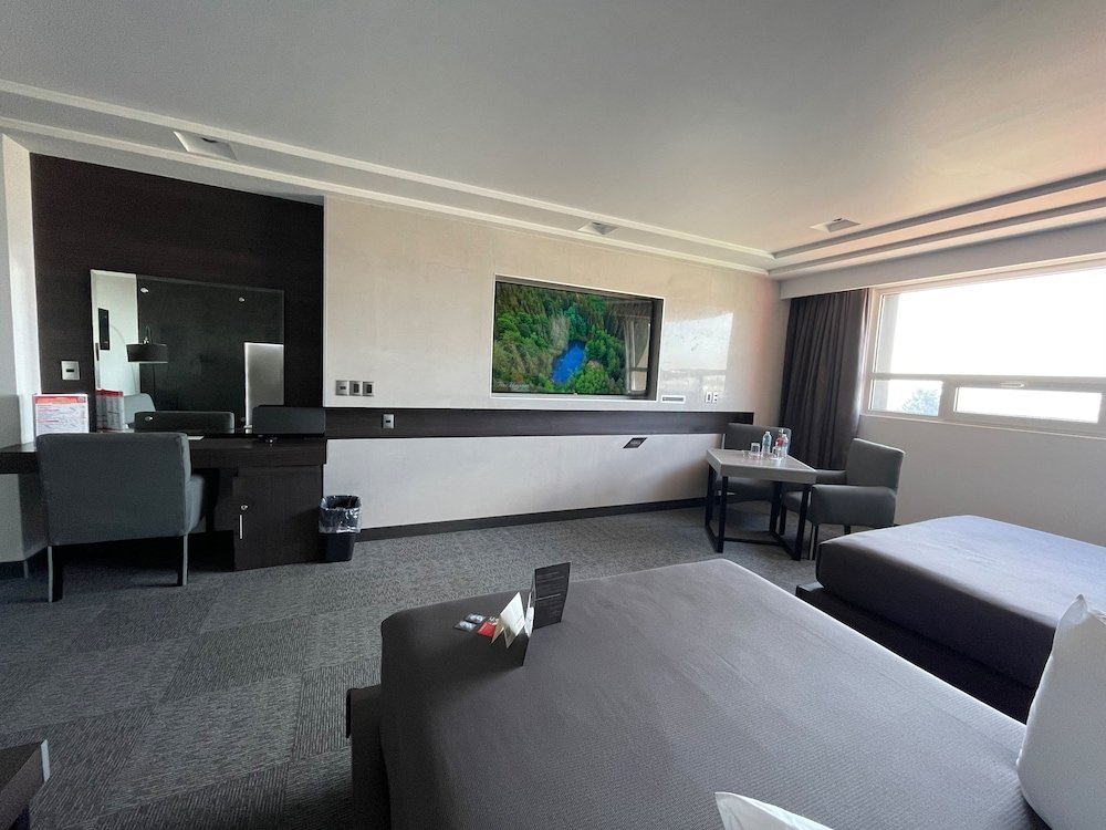 Четырёхместный номер Premium Suites Inn la Muralla Hotel & Spa