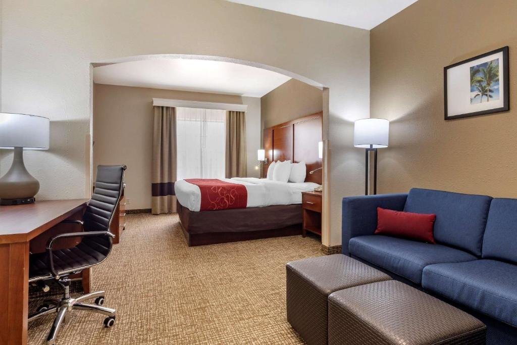 Люкс Standard Comfort Suites Shreveport West I-20