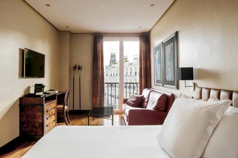 Двухместный номер Superior с красивым видом из окна Hotel Villa Real, a member of Preferred Hotels & Resorts
