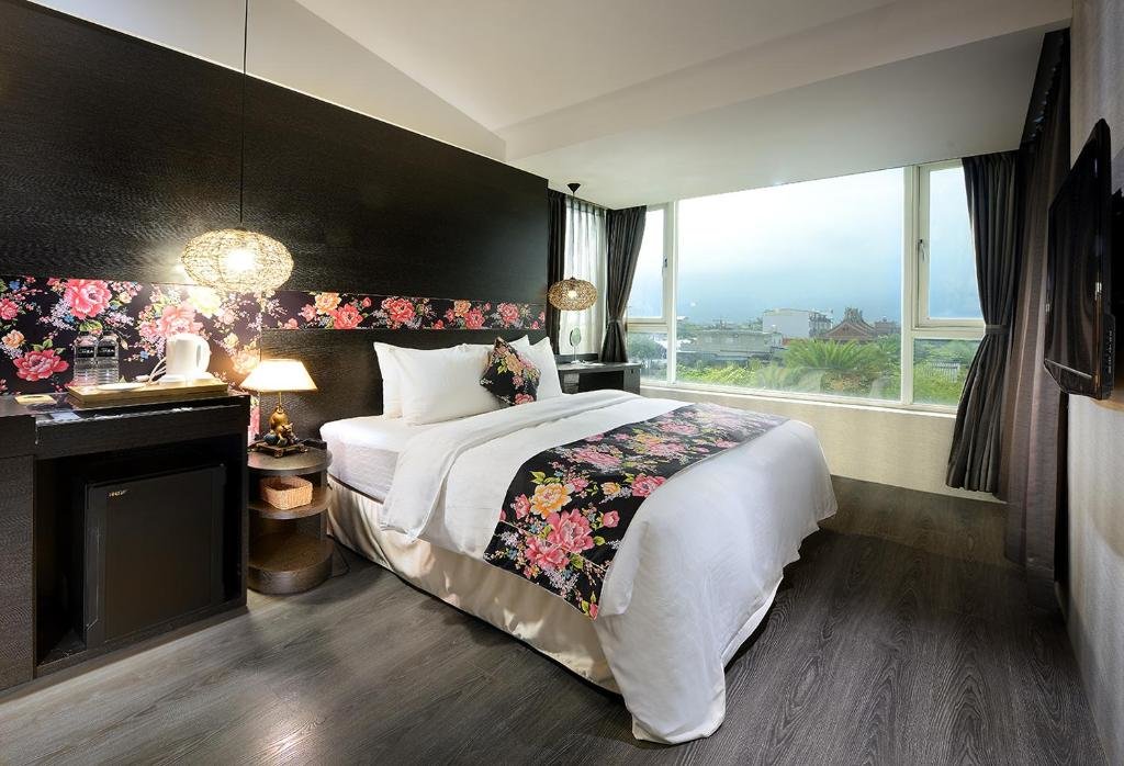 Deluxe Double room with mountain view Pokara Resort