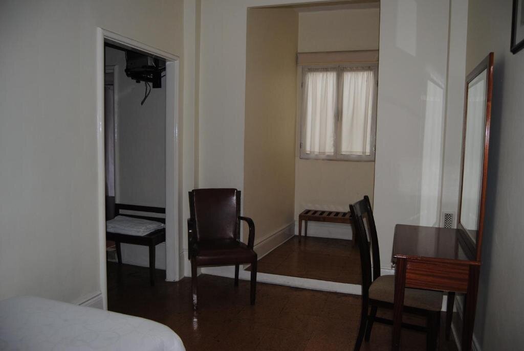 Standard room Hotel Peninsular- Porto