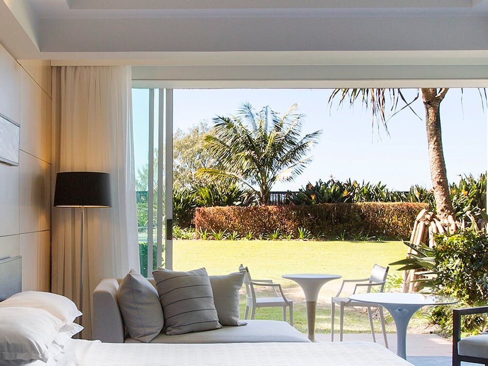 Четырёхместный номер Standard цокольный этаж с видом на сад Sheraton Grand Mirage Resort Gold Coast