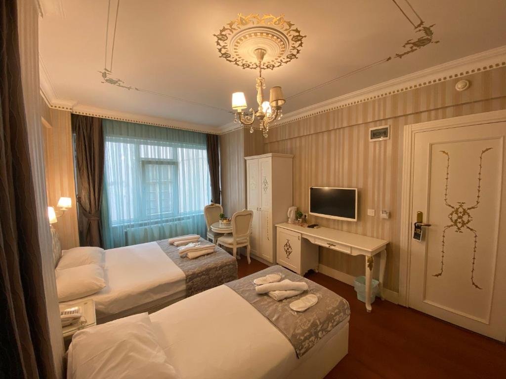Трёхместный номер Luxury Alyon Hotel - Taksim Istanbul