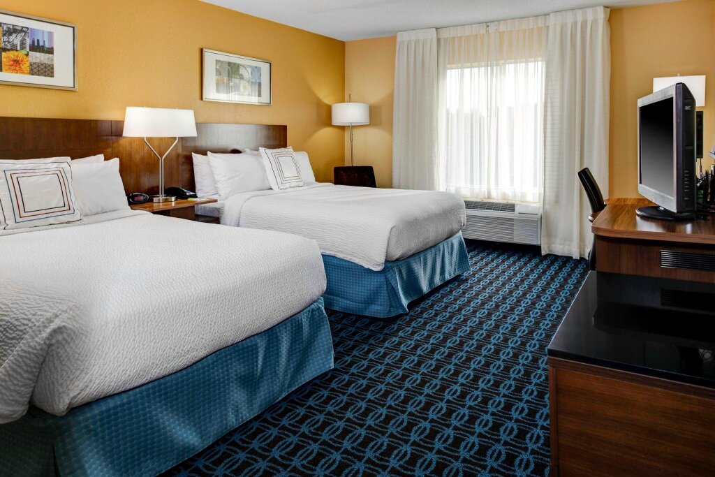 Номер Standard Fairfield Inn and Suites by Marriott Atlanta Suwanee