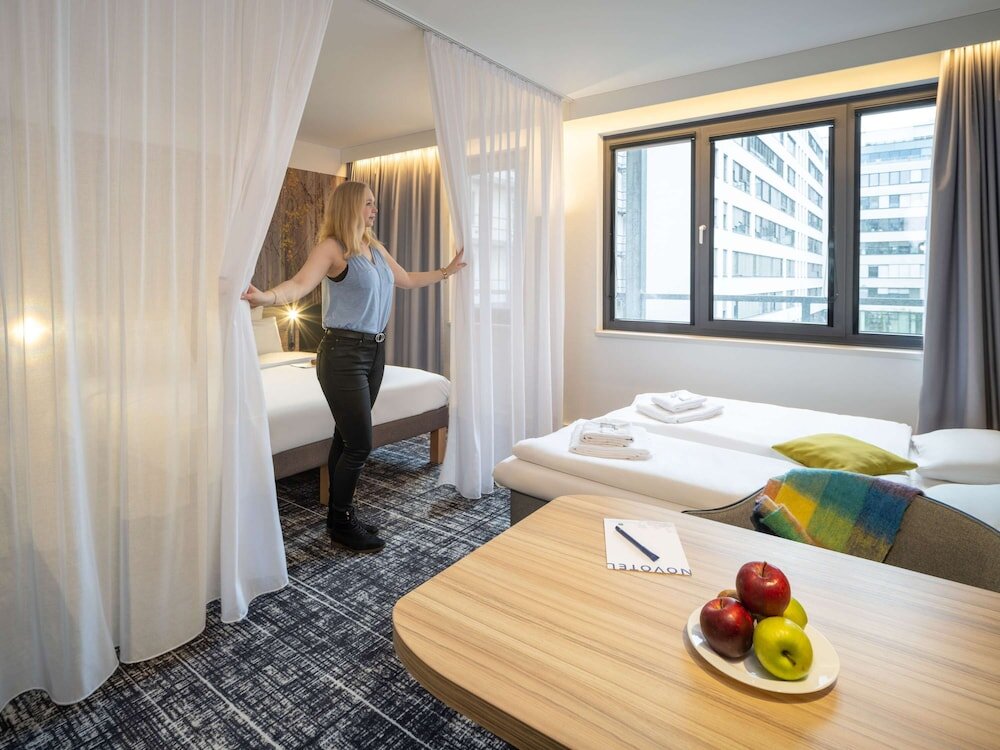 Двухместный полулюкс Business Hotel Novotel Suites Wien City Donau