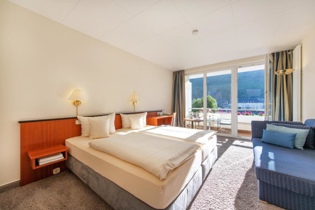 Standard Doppel Zimmer mit Balkon Hotel Karl Müller