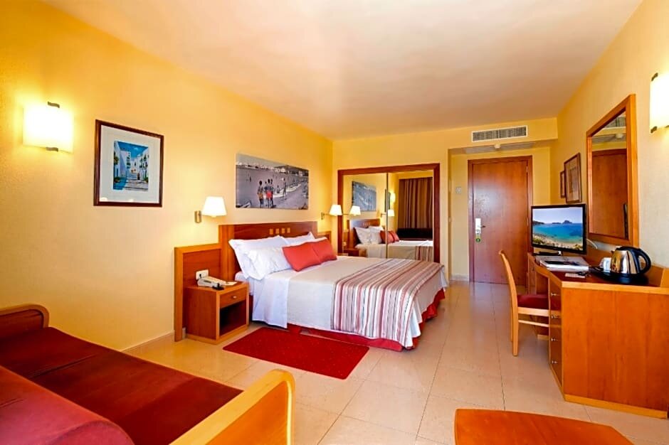 Habitación doble Superior con balcón y con vista al mar Bellamar Hotel Beach & Spa