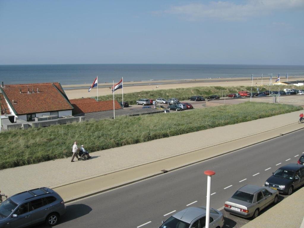 Двухместный номер Standard с балконом и с видом на море Bed&Breakfast aan Strand