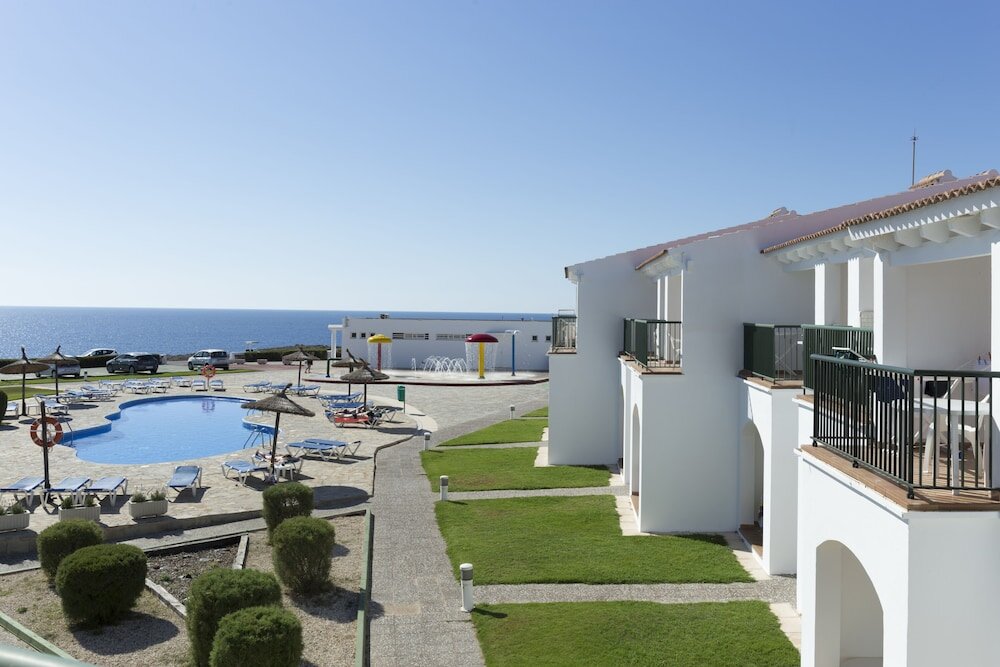 Номер Standard c 1 комнатой с частичным видом на море RVHotels Sea Club Menorca