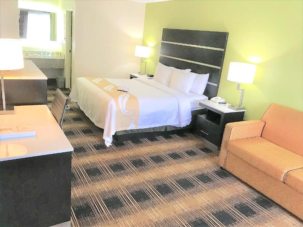 Standard Doppel Zimmer Quality Inn & Suites Mt Chalet