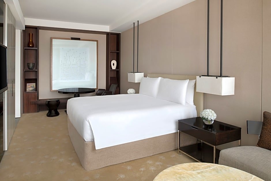 Двухместный номер Classic с видом на Бурдж-Халифа InterContinental Dubai Festival City, an IHG Hotel