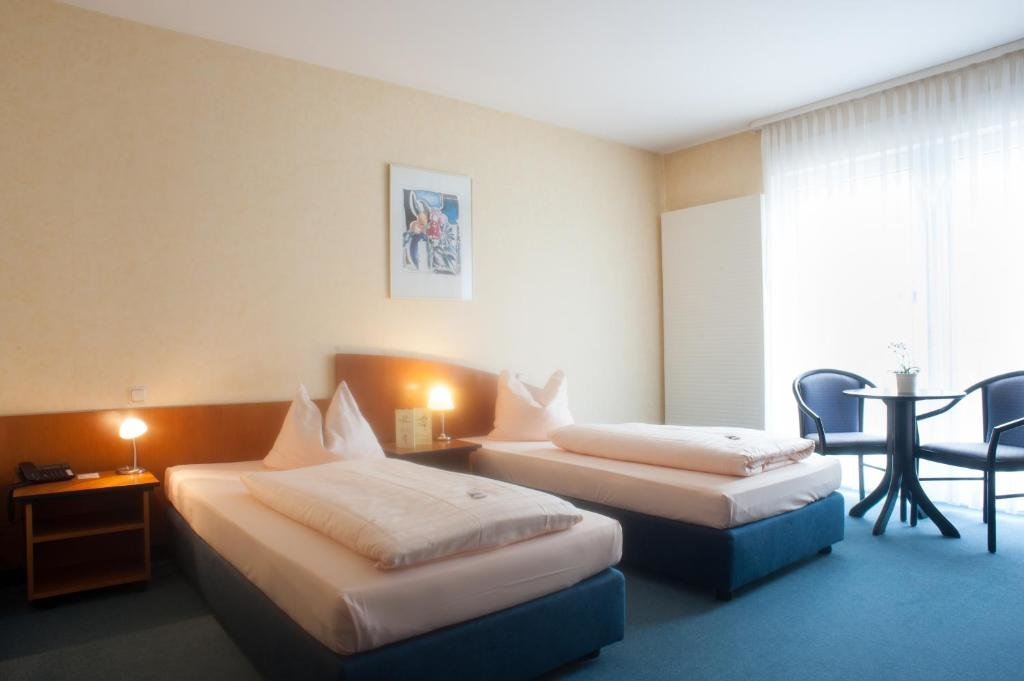 Komfort Doppel Zimmer Hotel Stadt Püttlingen