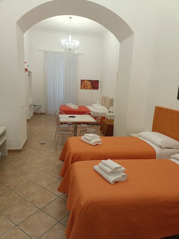 Standard quadruple chambre avec balcon Casa Sorrentina