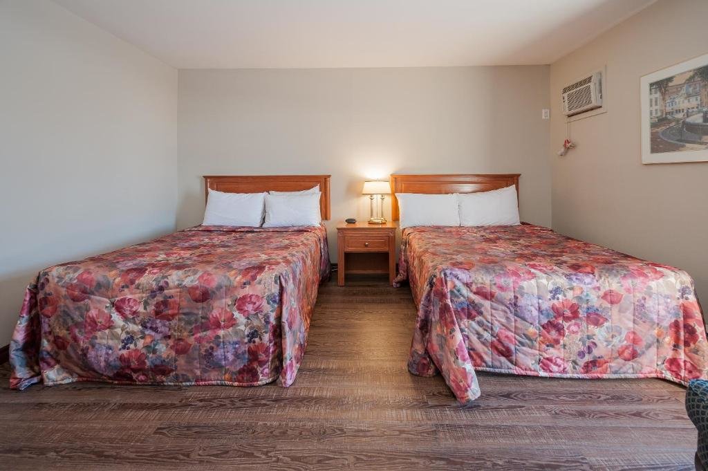 Économie quadruple chambre Hotel & Suites Monte-Cristo