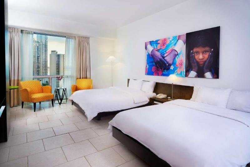 Четырёхместный номер Deluxe Decapolis Hotel Panama City
