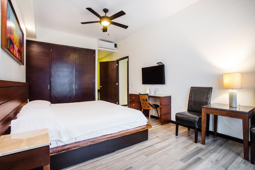 Люкс Superior BLAZE Hotel & Suites Puerto Vallarta