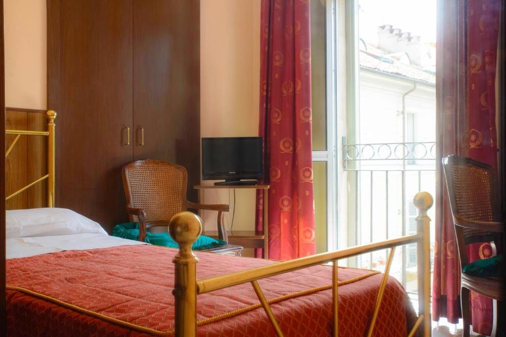 Standard room Hotel Napoleon
