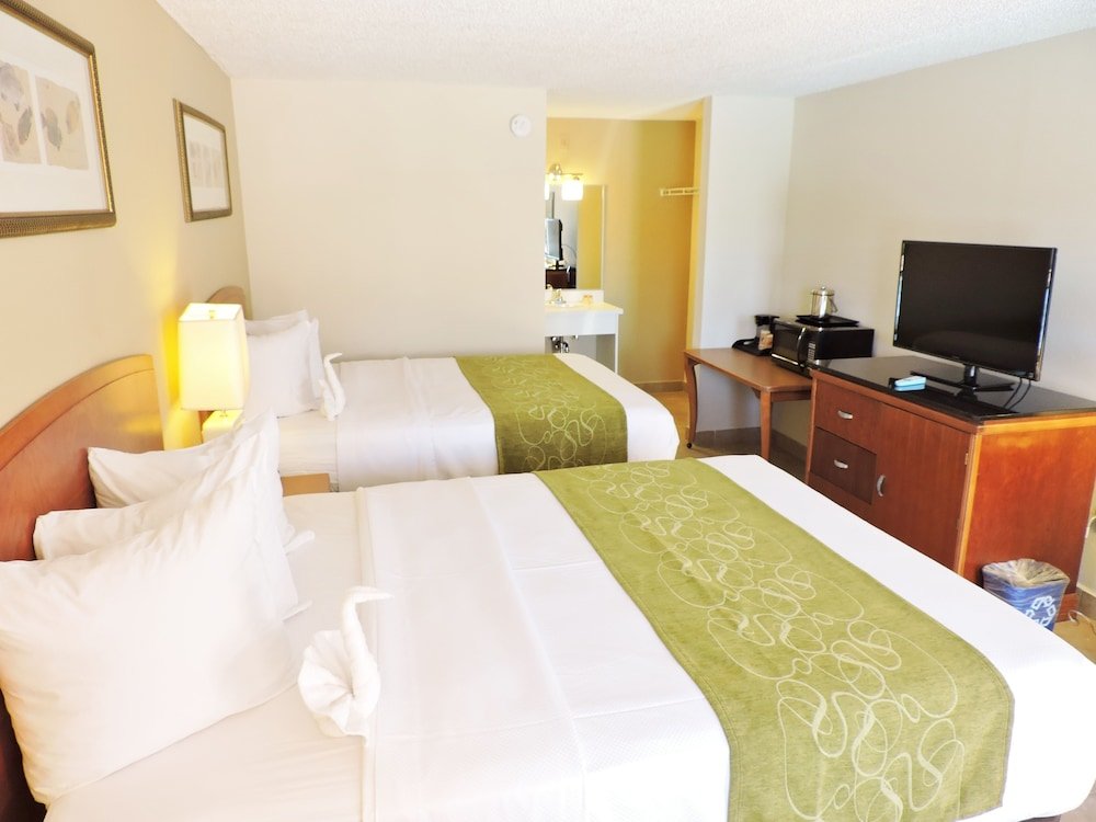 Deluxe Quadruple room Seasons Florida Resort