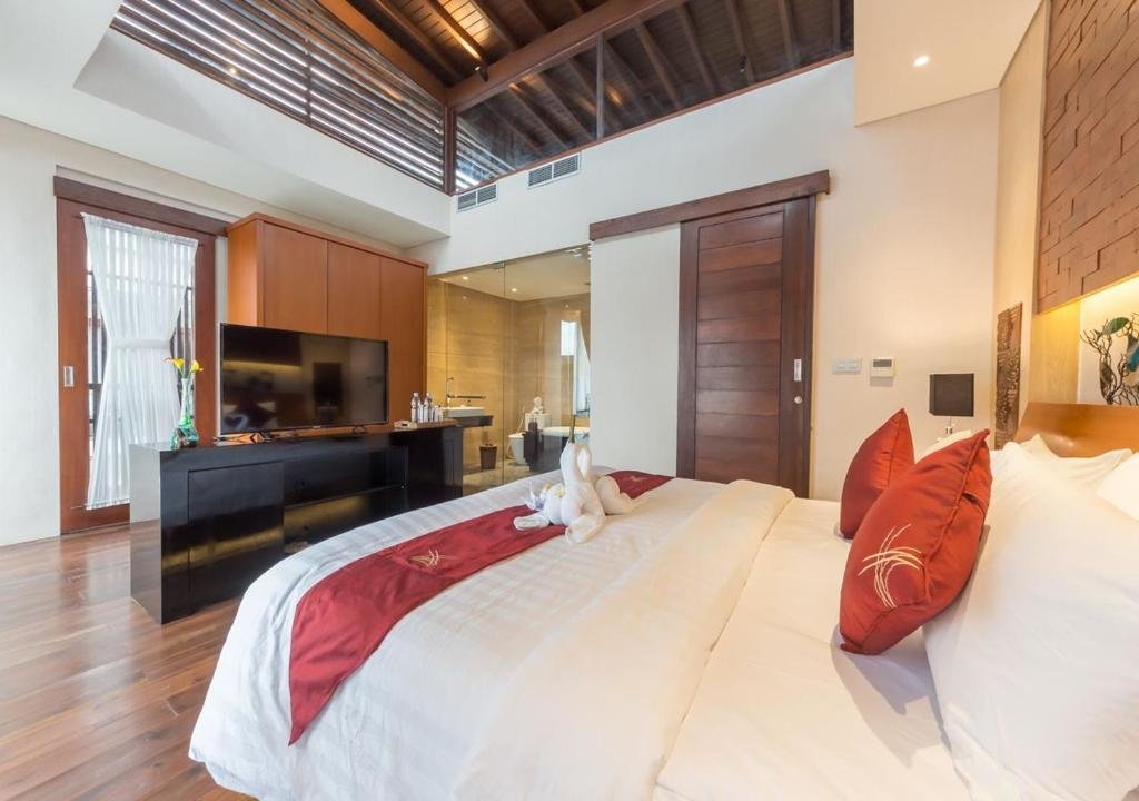 2 Bedrooms Villa Mokko Suite Villas Umalas Bali