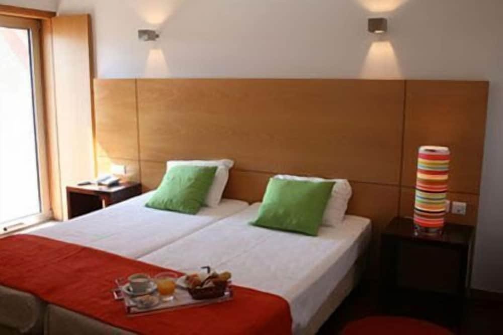 Standard Double room with balcony Flag Hotel Barcelos