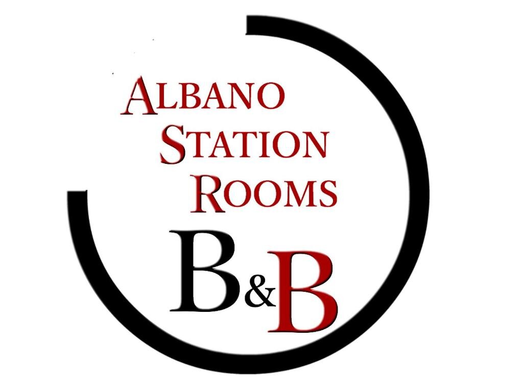 Номер Deluxe Albano Station Rooms