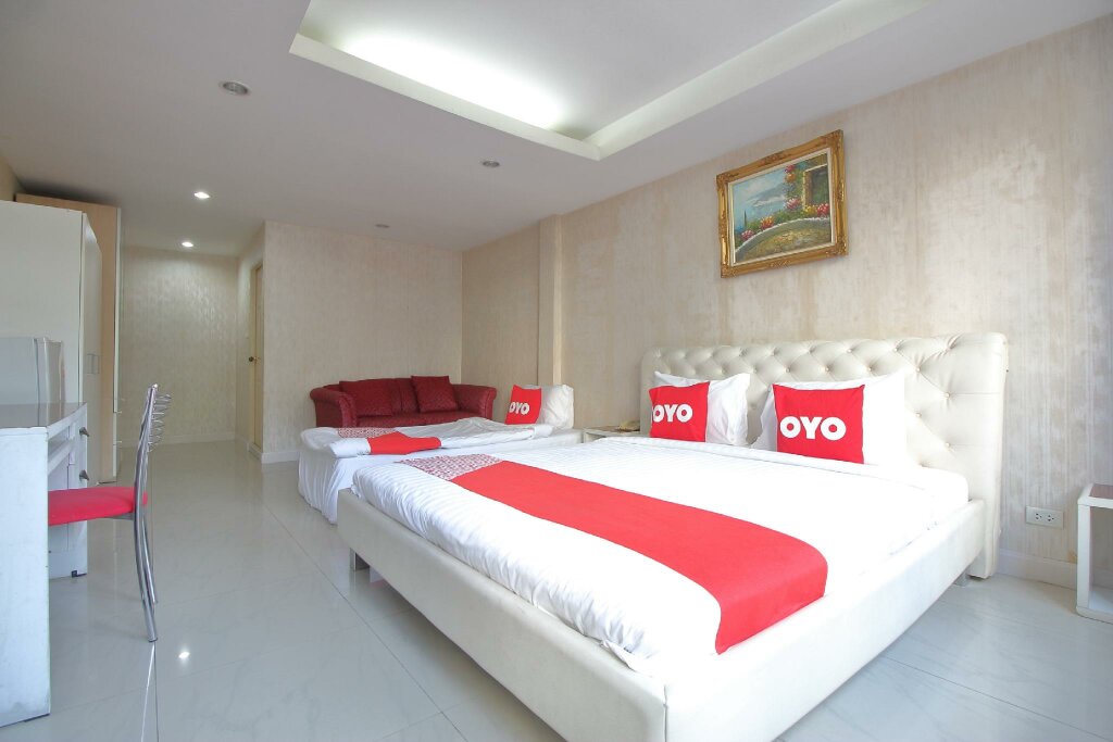 Superior Suite OYO 102 Diamond Residence Silom