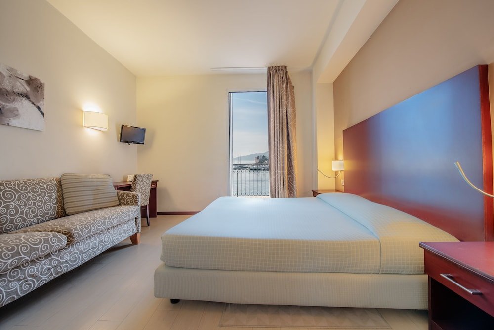 Standard Triple room with balcony and with sea view Hotel Italia e Lido Rapallo