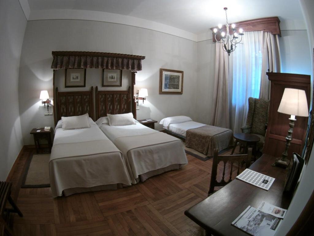 Standard chambre Parador de Santiago de Compostela