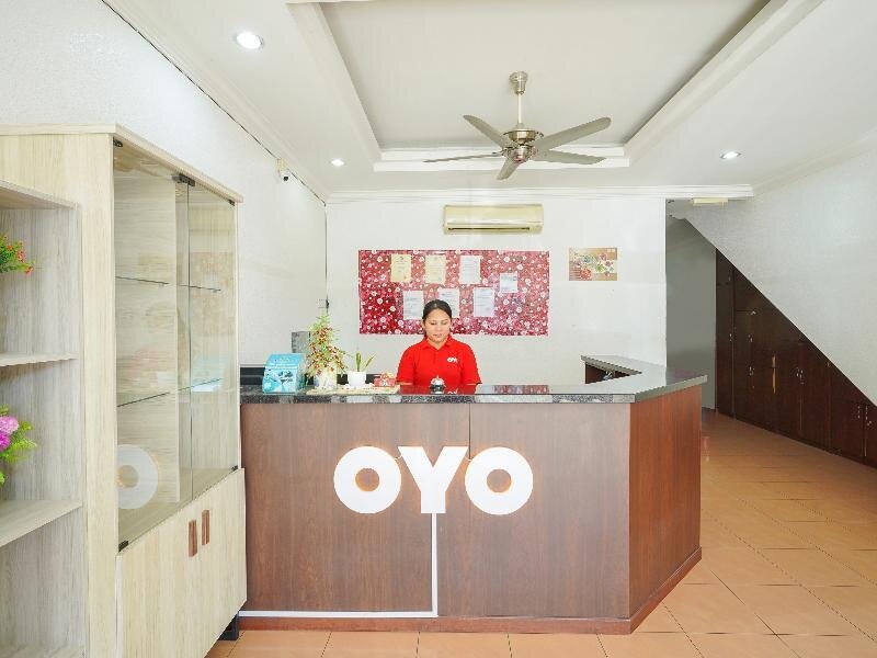 Suite Standard OYO 89765 Motel Arau