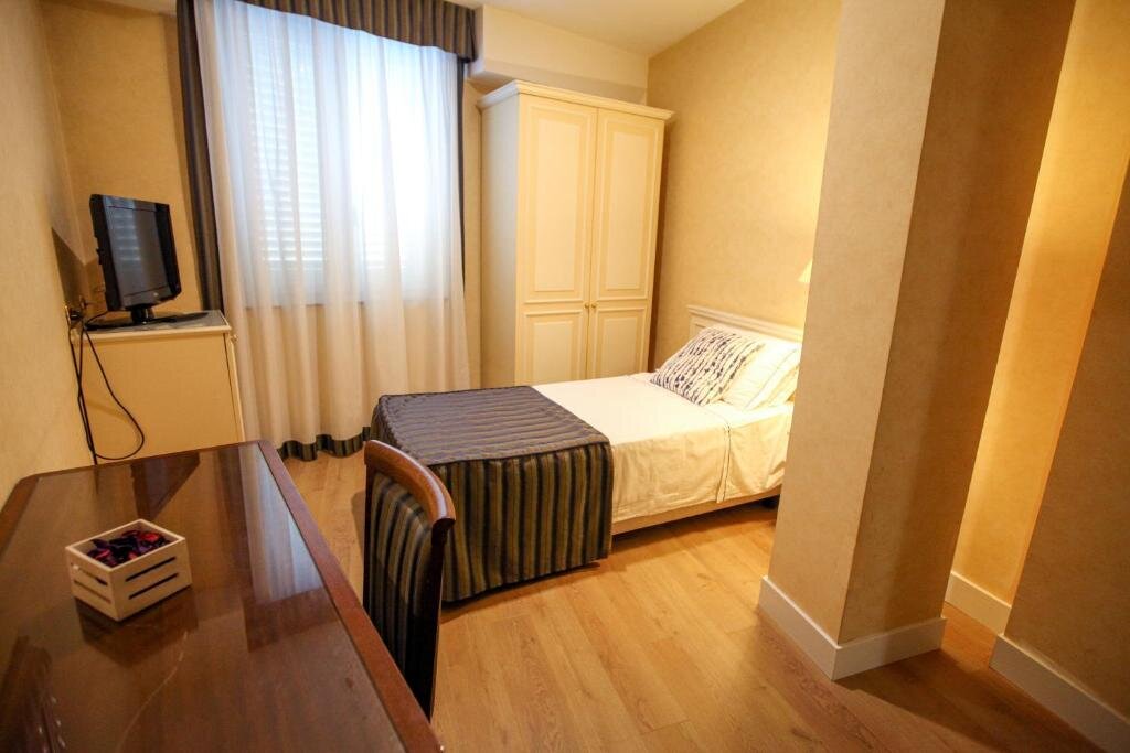 Standard Single room Hotel I Gigli