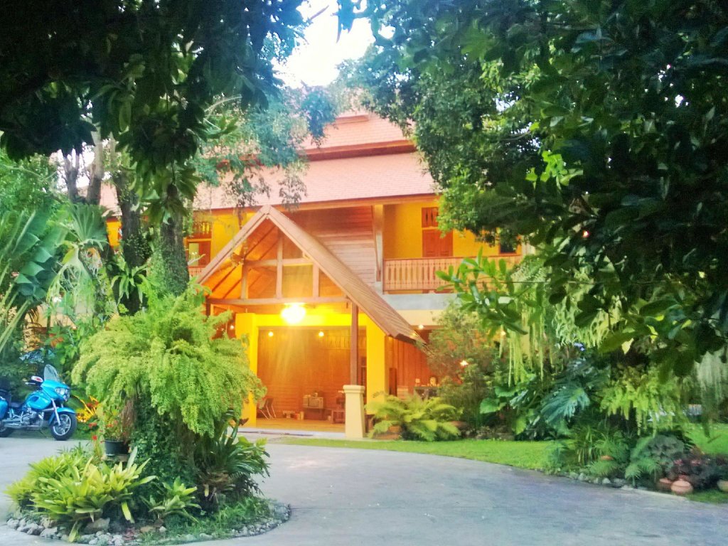 Deluxe Zimmer AuangKham Resort