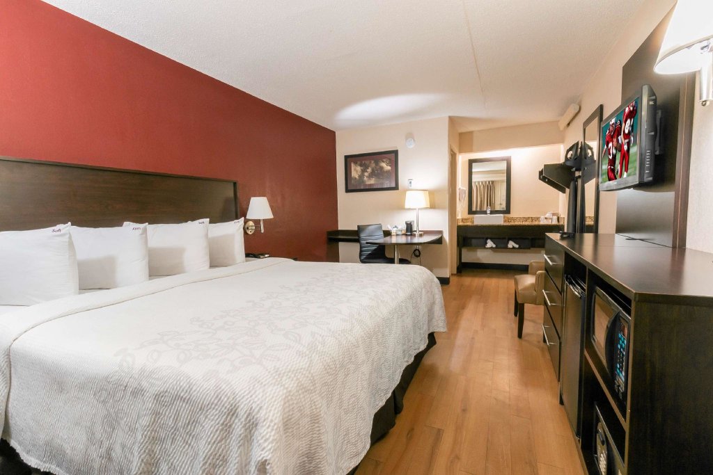Номер Standard Red Roof Inn PLUS+ Chicago - Naperville