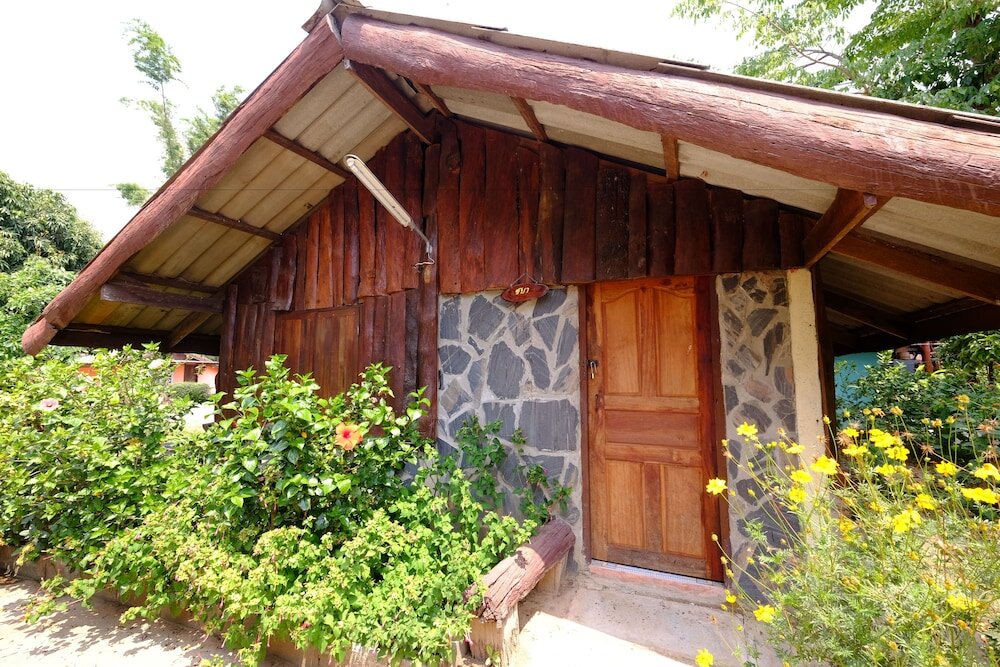 Habitación Estándar Baanpakrimklong Sukhamon Homestay & Resort